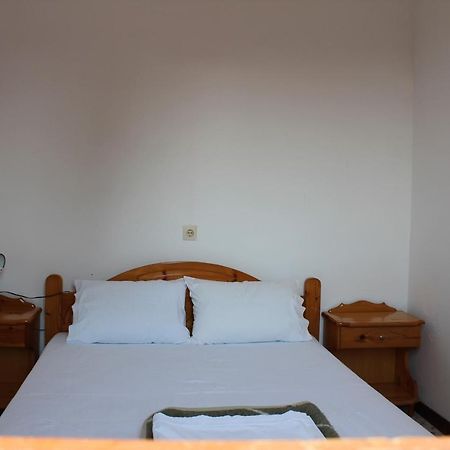 Nikos Seaside Apartments Litheres Eksteriør bilde